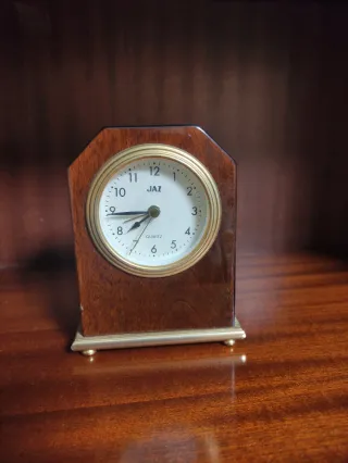 Reloj de sobremesa JAZ