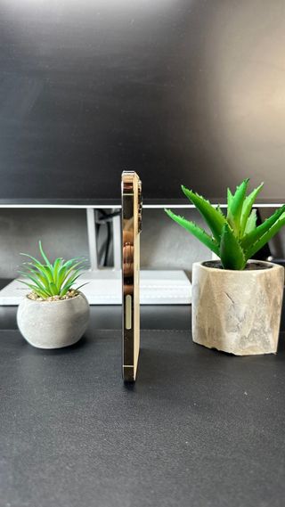 iPhone 14 Pro 256GB • 100% Batteria • Perfetto