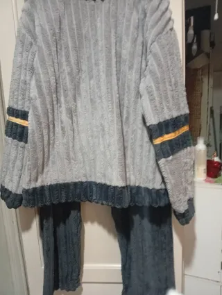 Pijama suave y calentito XXL
