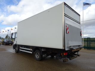 Iveco EUROCARGO 120E-CAMIONES FRIGORIFICOS