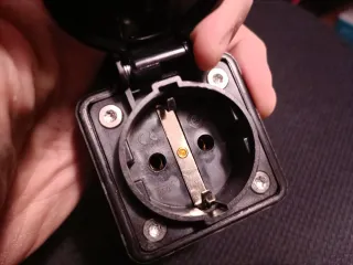 Adaptador V2L para coche Tipo 2 a Schuko/Univeral