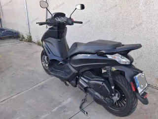 Piaggio Beverly ABS 300 Negro
