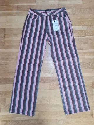 Pantalón de rayas Zara
