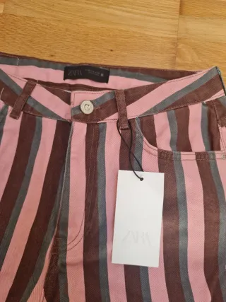 Pantalón de rayas Zara