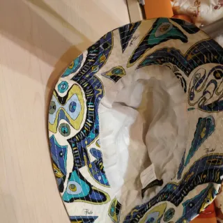 Cappello Emilio Pucci fantasia