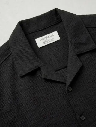 Camisa Negra Manga Corta Primark Talla S