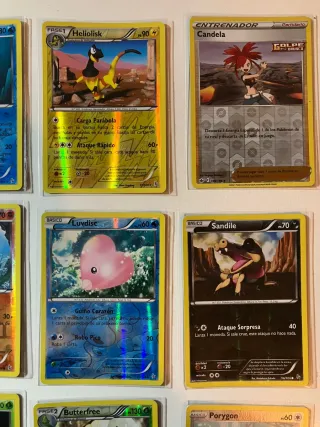100 Cartas Pokémon Holo y Reverse