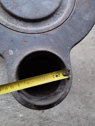 Estufa de leña metálica Theca