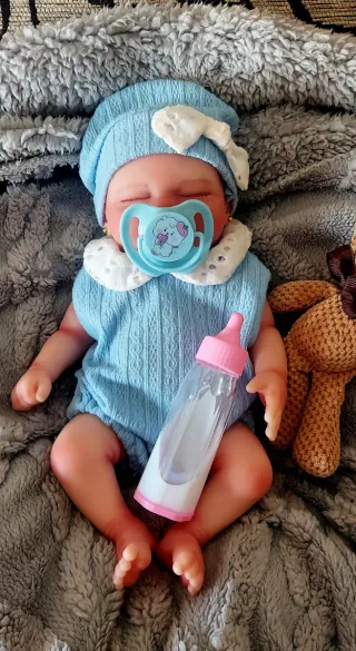 Bebita reborn silicona 33cm