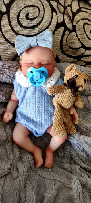 Bebita reborn silicona 33cm