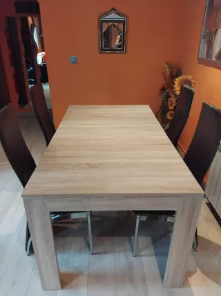 Muebles de comedor madera y cristal