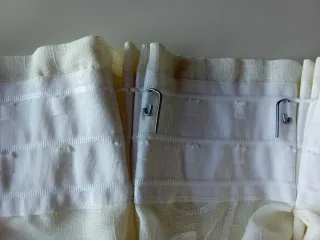 Cortina blanco crudo