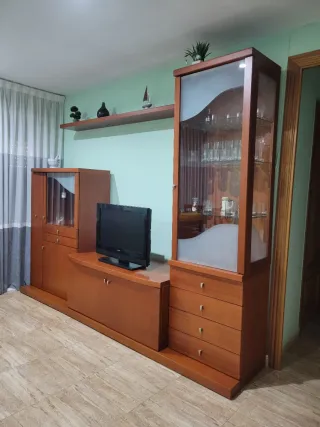 Mueble TV madera y cristal