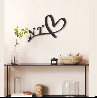 Decoro con cuore e iniziali