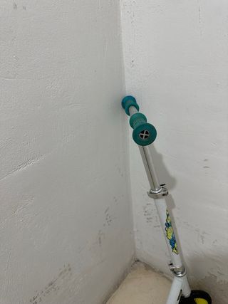 Patinete infantil blanco y verde