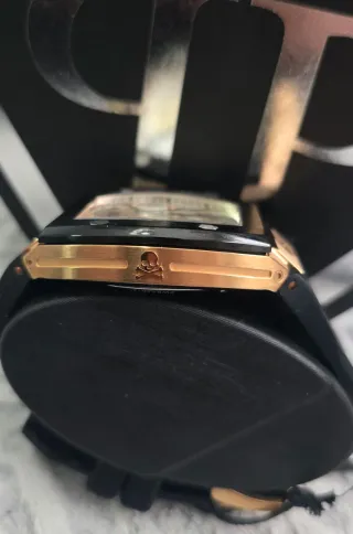 Reloj Philipp Plein Negro y Dorado