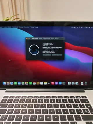MacBook Pro 15 Intel Core i7 16GB RAM