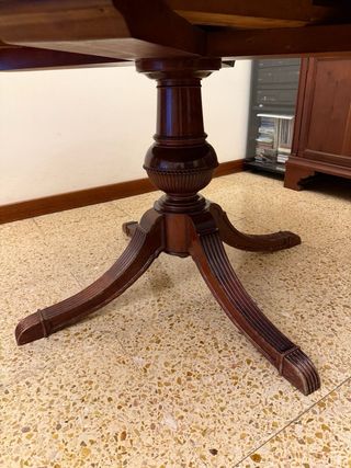 Mesa comedor Caoba extensible