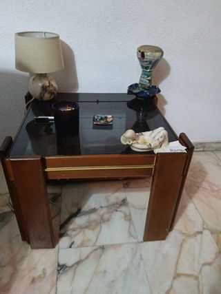 Mesita auxiliar cristal y madera.