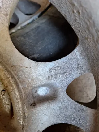 Llantas Ford 4 unidades