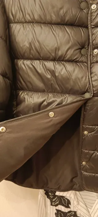 Cazadora acolchada negra de zara