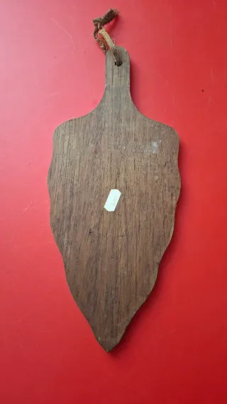 Decorazione da appendere in legno dipinto