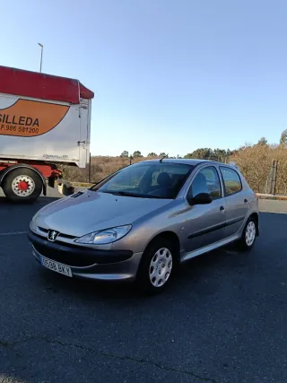 Peugeot 206 2002