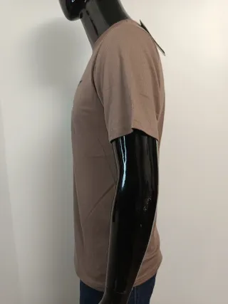 Camiseta New Balance Marrón Logo NB