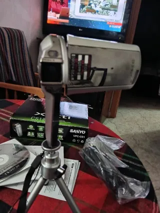Videocámara Sanyo Xacti CS1