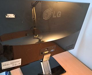 Monitor LG FLATRON E2260V 21.5 Full HD HDMI