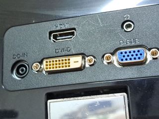 Monitor LG FLATRON E2260V 21.5 Full HD HDMI