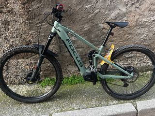 Focus Thron 2(vendo o cambio por moto de circuito)