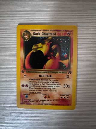Carte Pokémon Charizard riproduzioni esposizione