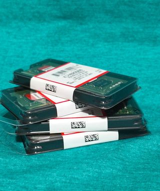 4 X Memoria Ram Kingston KCP432SS8/ 8 GB NUEVAS