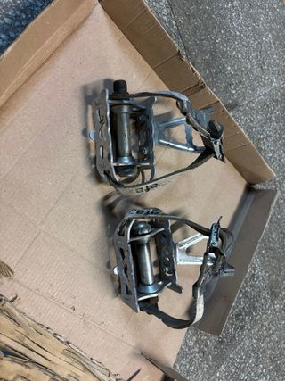 Pedales de bicicleta clásicos