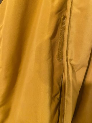 Cazadora parka amarilla Talla M grande