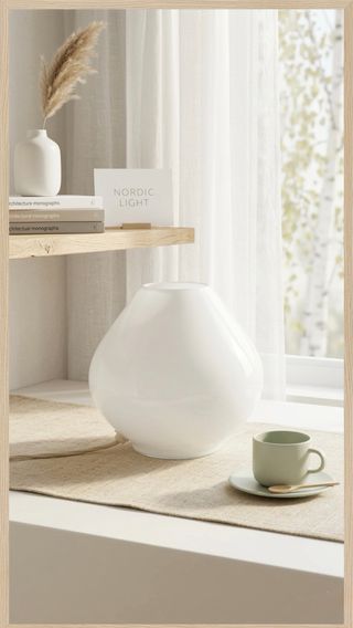 Lámpara opalina blanca firma HABITAT años 80