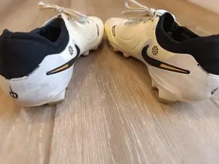 Nike Tiempo Legend 10 Botas Fútbol