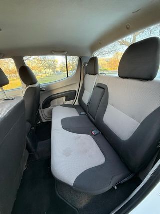 Mitsubishi L200 2011