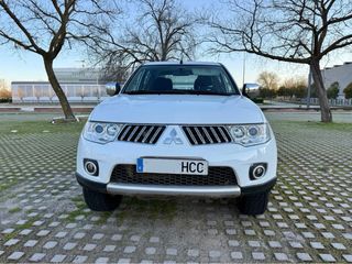 Mitsubishi L200 2011