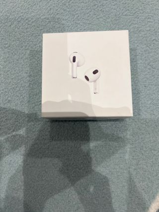 Caja AirPods con MagSafe Charging Case