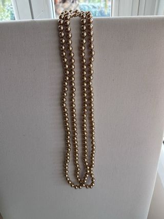 Collar largo perlas doradas
