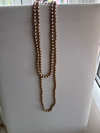 Collar largo perlas doradas