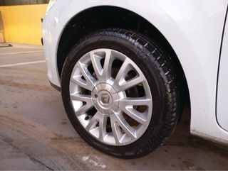 Llantas con neumáticos