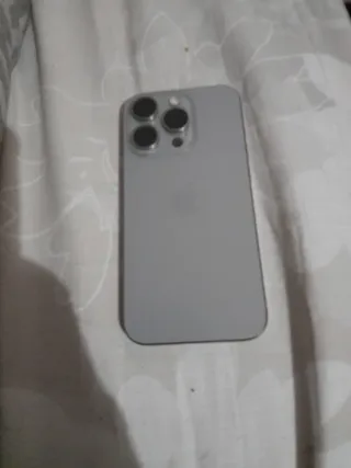 iPhone 15 Pro Max Plata - Para piezas