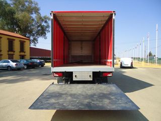 Scania P 360-CAMIONES LONAS / TAUTLINER