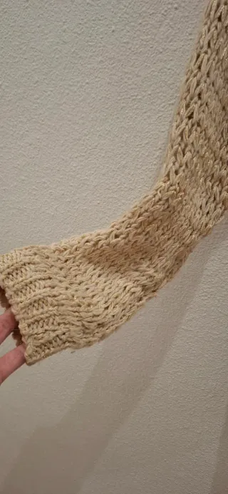 Jersey beige con cadena en espalda