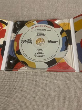 CD Me gustó más el libro - Los Mejillones Tigre