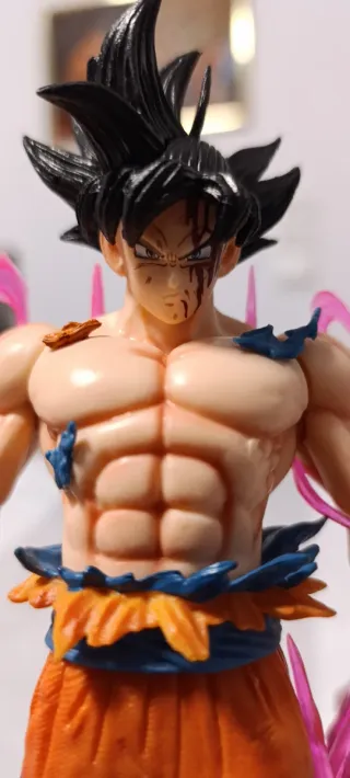 Pack Figuras Goku Ultra Instinto