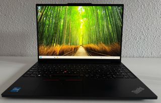 LENOVOTHINKPAD E16 CORE I5 TRECEAVA GENERACION